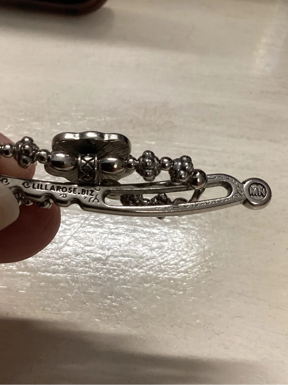 Lila Rose Silver Paw Print Beaded Hair Accessory